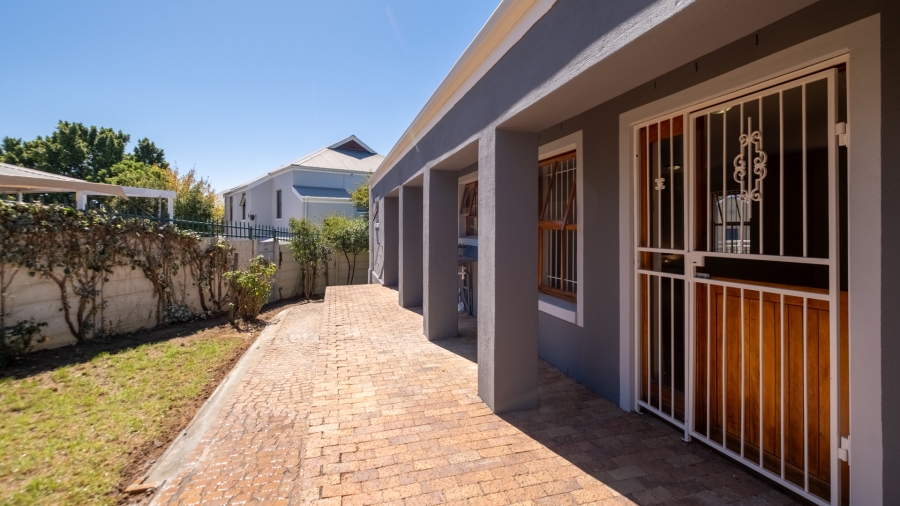 To Let 3 Bedroom Property for Rent in Klein Welgevonden Western Cape